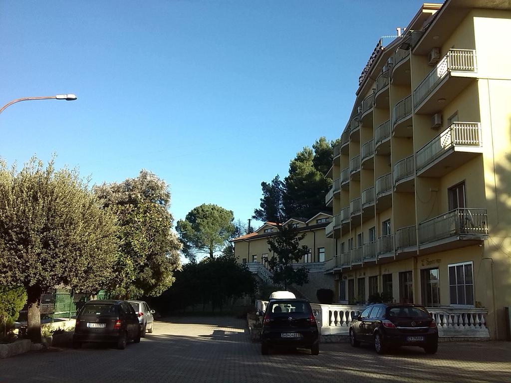 Hotel San Francesco Terme Spezzano Albanese Экстерьер фото