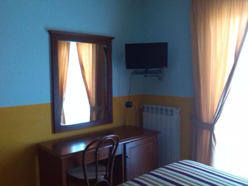 Hotel San Francesco Terme Spezzano Albanese Номер фото