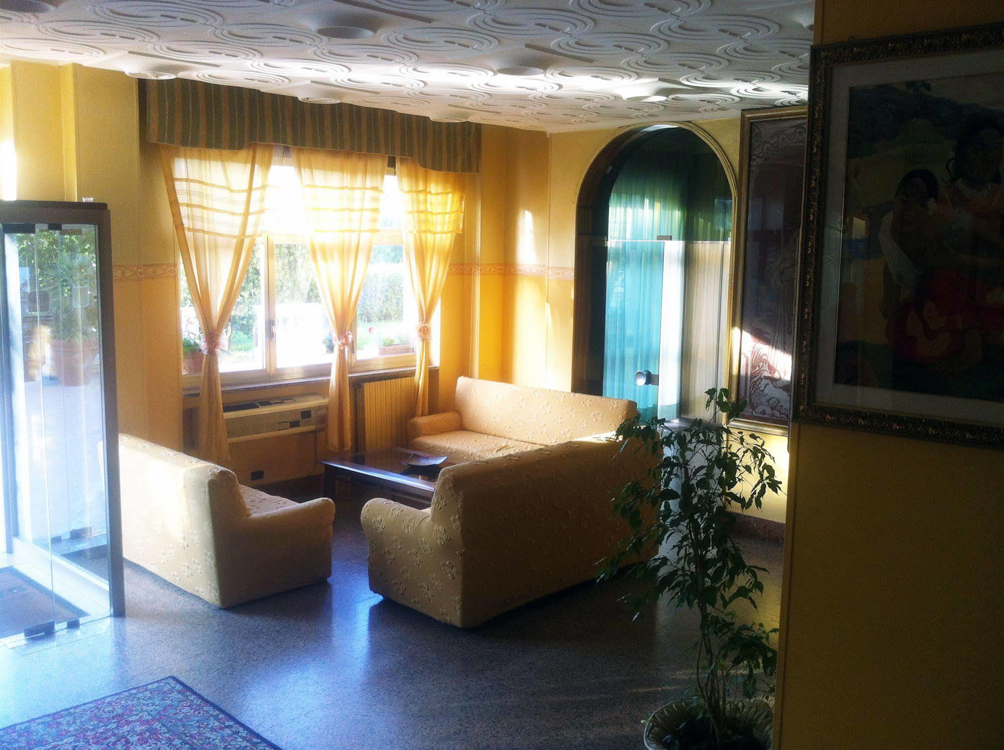 Hotel San Francesco Terme Spezzano Albanese Экстерьер фото