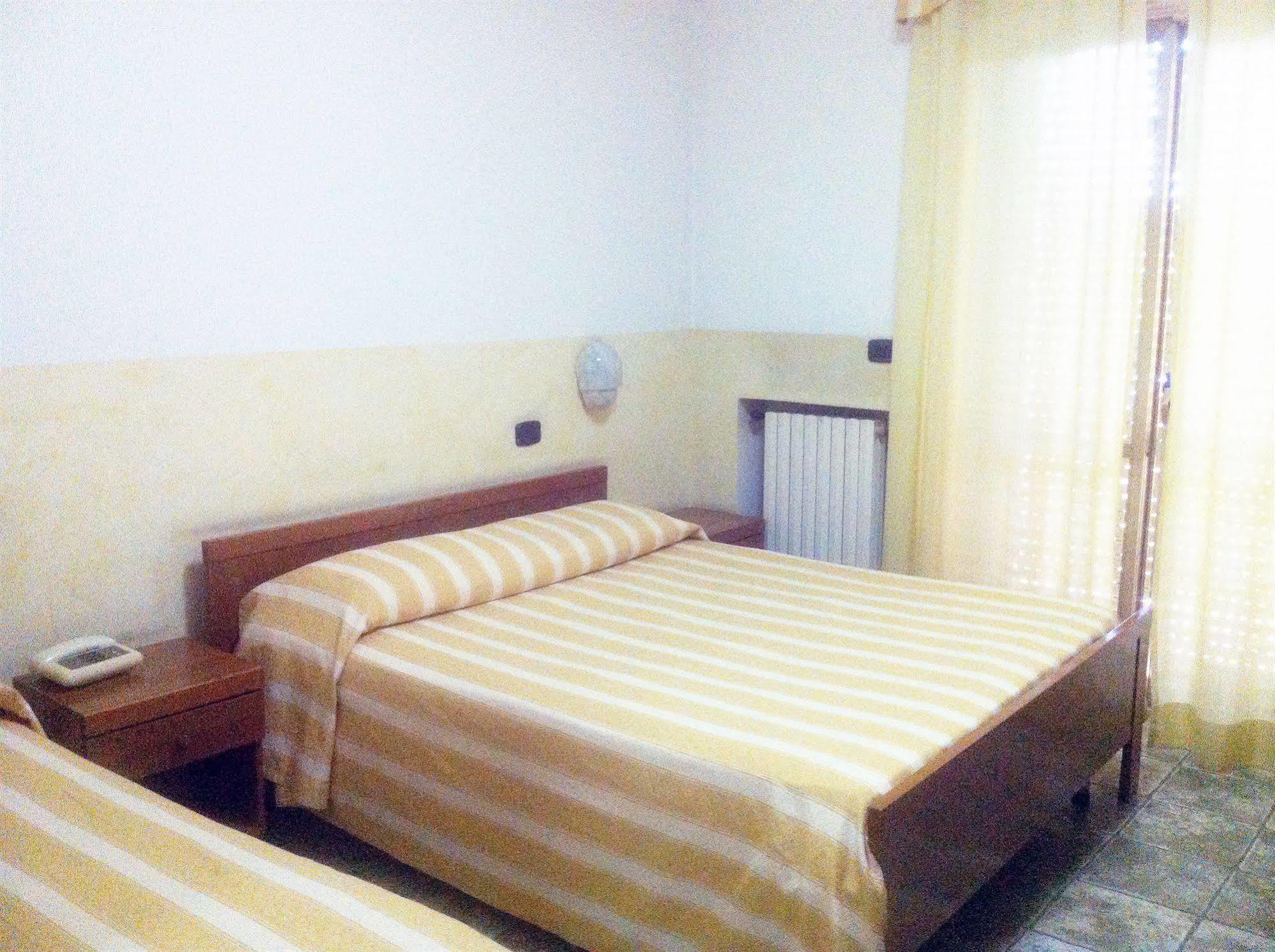 Hotel San Francesco Terme Spezzano Albanese Экстерьер фото